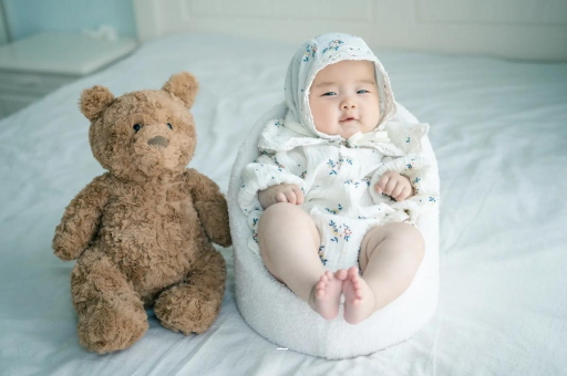 淮南宝宝挠耳朵是怎么回事